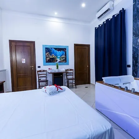 Luxury * Πομπηία