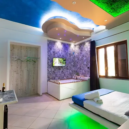 Luxury * Πομπηία