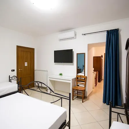 Luxury Πανσιόν *