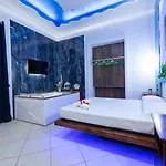 Luxury Casa de hóspedes 4*